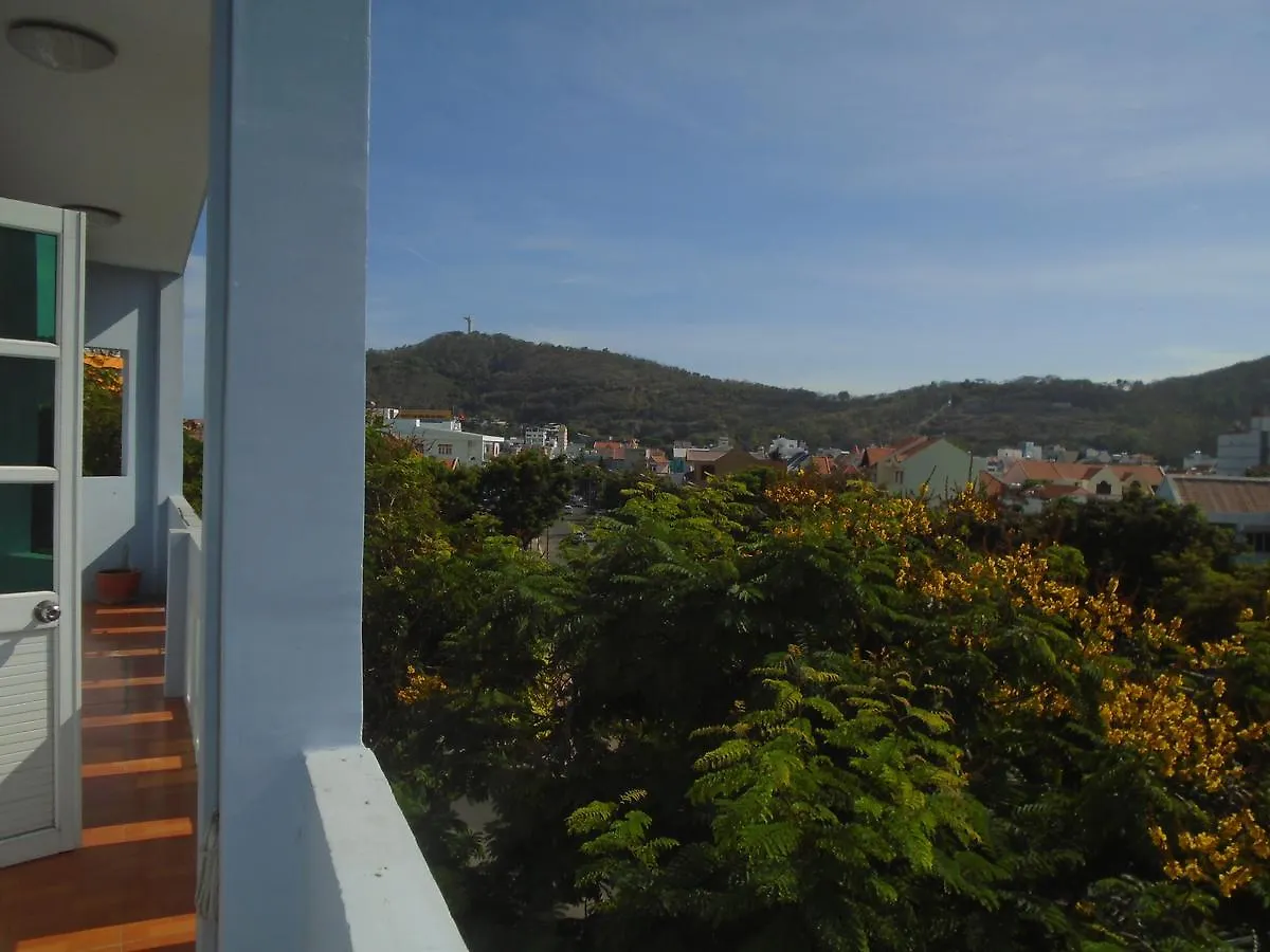 Hoang Cam Guesthouse فونج تاو بيت ضيافة